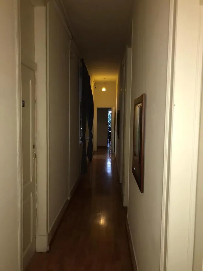 *** בית הארחה ליסבון Home 22 פורטוגל