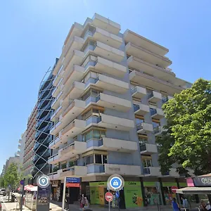 Maison d'hôtes Republica83-campo Pequeno, Lisboa